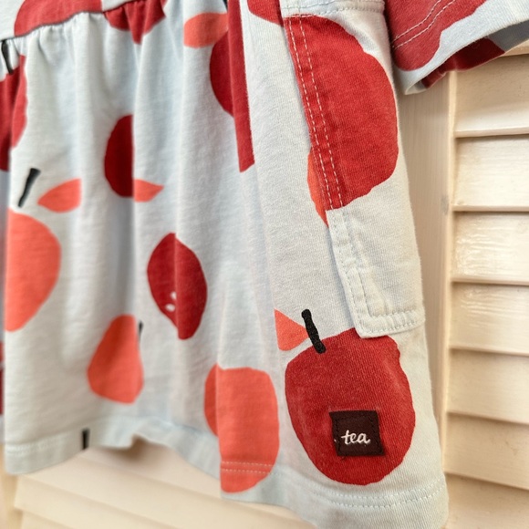 Tea Collection Long Sleeve Pocket Dress - Picture 5 of 5